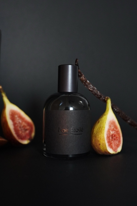 NOIR ÉTOILE Perfumy unisex Próbka z atomizerem 2 ml