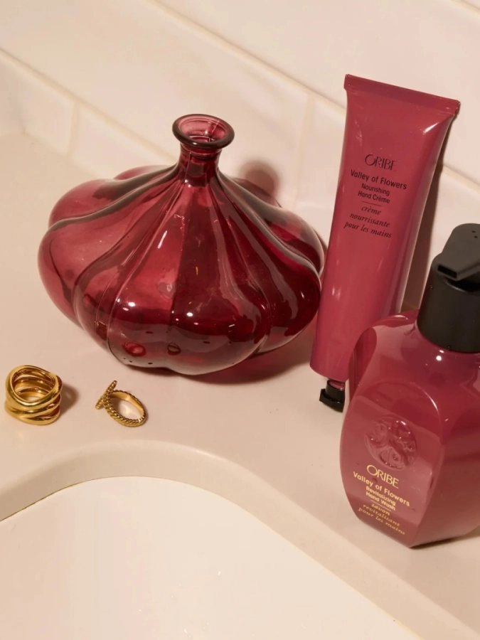 Oribe Valley of Flowers Hand Wash Odżywcze mydło do rąk w płynie 300 ml