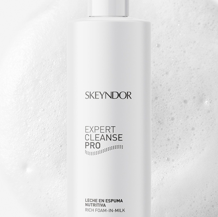 Skeyndor Rich Foam in Milk Odżywcze mleczko myjące w piance, cera normalna i sucha 200 ml