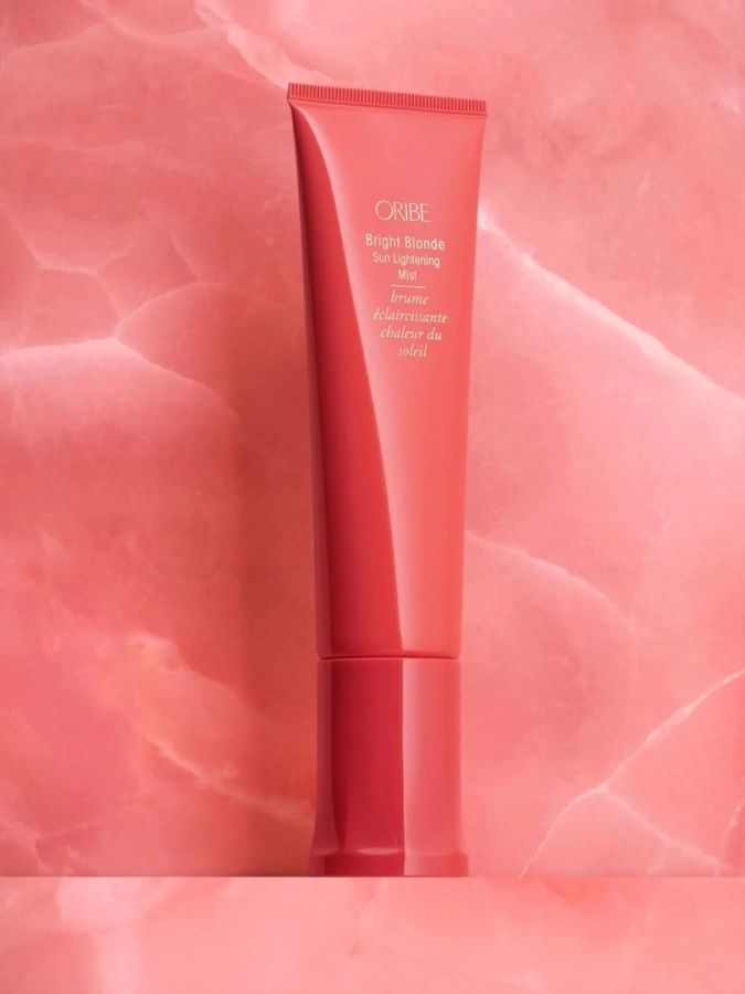 Oribe Bright Blonde Sun Lightening Mist Rozświetlająca mgiełka do włosów blond 90 ml