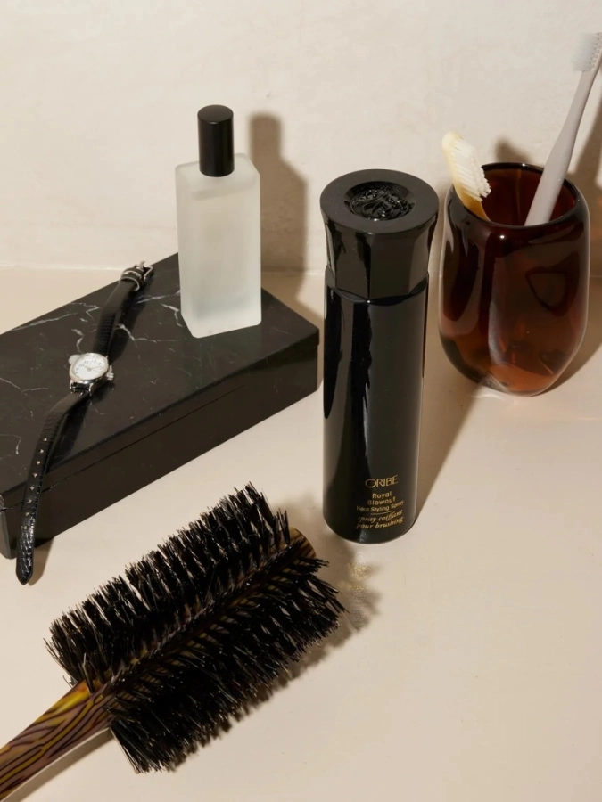 Oribe Signature Royal Blowout Heat Styling Spray Lekki spray do stylizacji z ochroną termiczną 175 ml