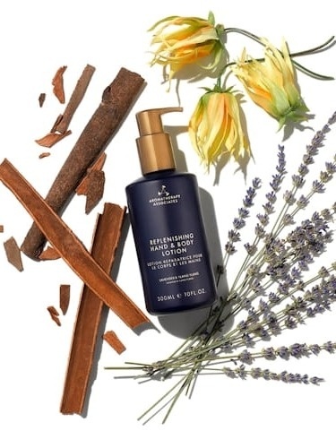 Aromatherapy Associates Balance Replenishing Hand & Body Lotion Balsam do rąk i ciała 300 ml