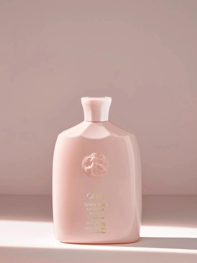 Oribe Serene Scalp Balancing Shampoo Oczyszczający szampon przeciwłupieżowy 250 ml