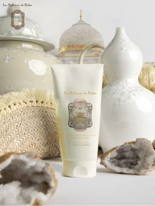 La Sultane De Saba Silk Protein Scrub Taj Palace Jedwabny peeling piżmo kadzidło róża linia taj palace 200 ml