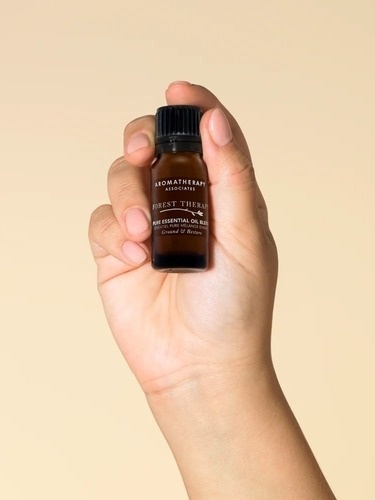 Aromatherapy Associates Forest Therapy Pure Essential Oil Leśna terapia olejek do inhalacji 10 ml
