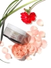 Aromatherapy Associates Rose Triple Exfoliator Różany peeling do twarzy i ciała 200 ml