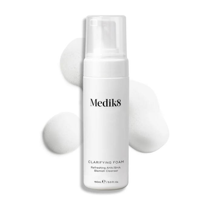 Medik8 Clarifying Foam Bezolejowa pianka oczyszczająca z kwasami AHA/BHA 150 ml