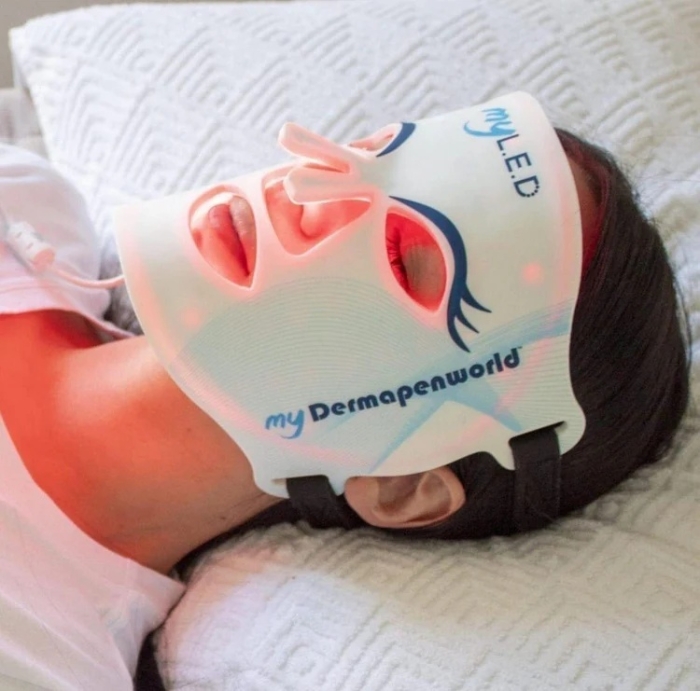 DP Dermaceuticals L.E.D. Face Maska L.E.D na twarz