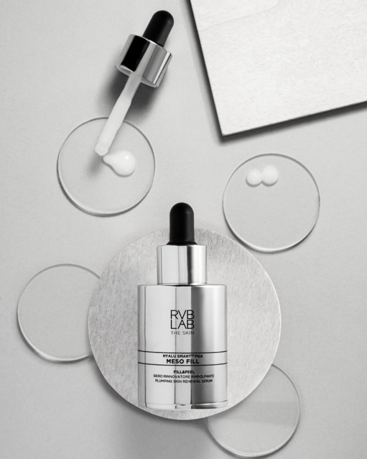 RVB LAB Plumping Skin Renewal Serum Odnawiające serum wypełniające 30 ml