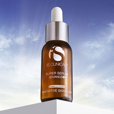 IS Clinical Super Serum Advance+ Serum z witaminą C 30 ml