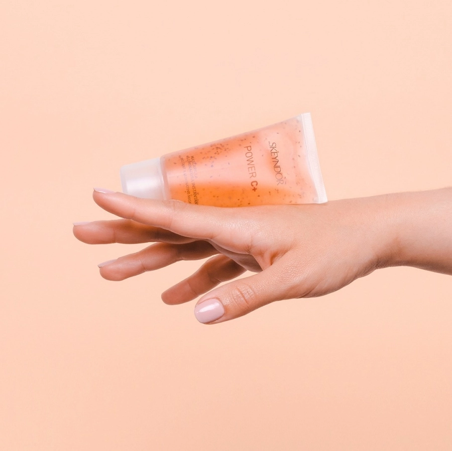 Skeyndor Instant Illuminating Mask Power C+ Maska rozświetlająca 50 ml