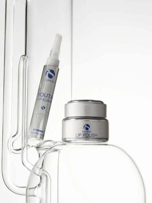 IS Clinical Duo Lip Zestaw Eliksir do ust o działaniu nawilżającym i wygładzającym 3,5 g + Witaminowy peeling do ust 15 g
