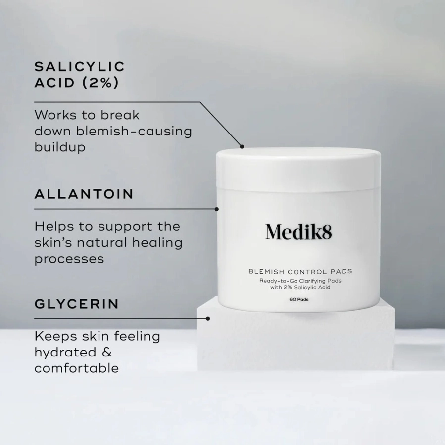 Medik8 Blemish Control Pads Bezalkoholowe płatki złuszczające dla skóry problematycznej 60 szt.