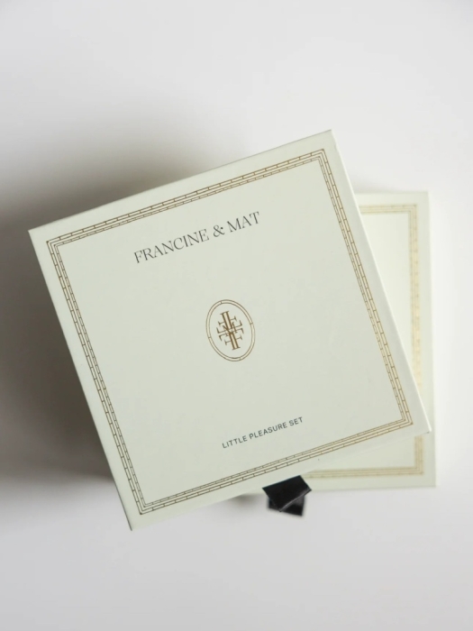 Francine & Mat Little Pleasure set