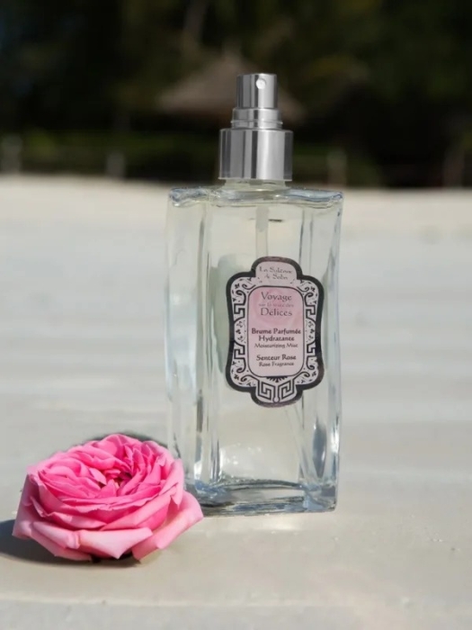La Sultane De Saba Brume Parfumee Hydratante Rose Nawilżająca mgiełka rose linia różana 200 ml