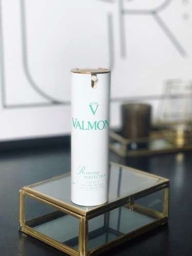 Valmont Restoring Perfection SPF50 Krem nawilżający i ochronny na dzień 30 ml