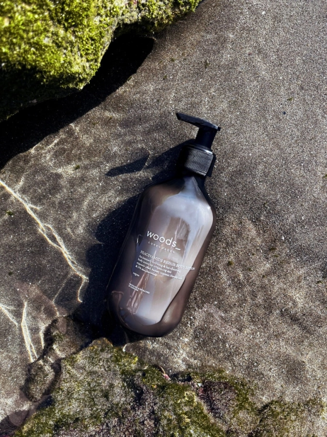 WOODS_COPENHAGEN Niacinamide Repair Body Lotion Regenerujący balsam do ciała z Niacynamidem 5% i masłem shea 400 ml