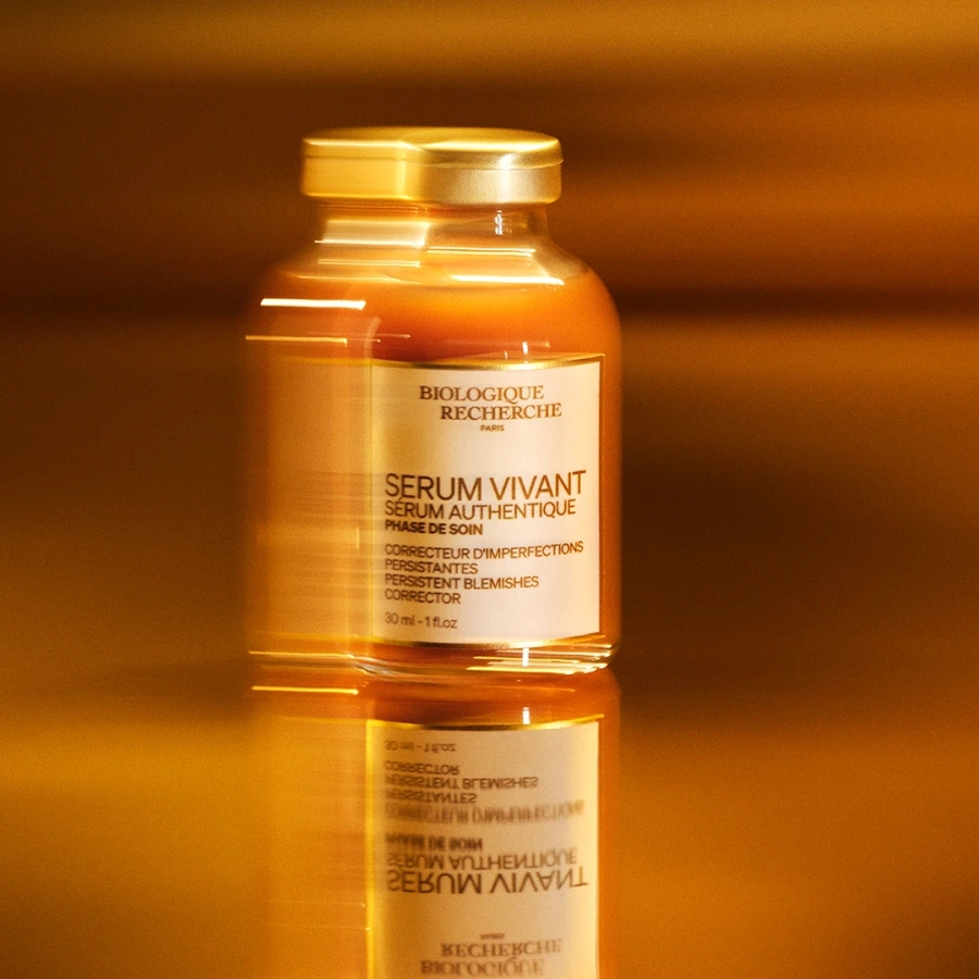 Biologique-Recherche-Serum-Vivant-Ambiente_TC_OnlineShop.webp